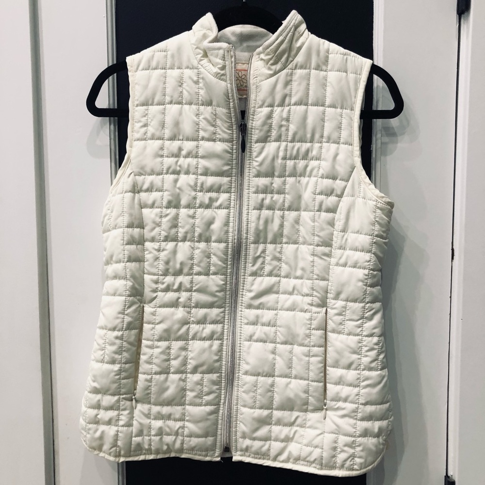 M Aventura quilted cream vest